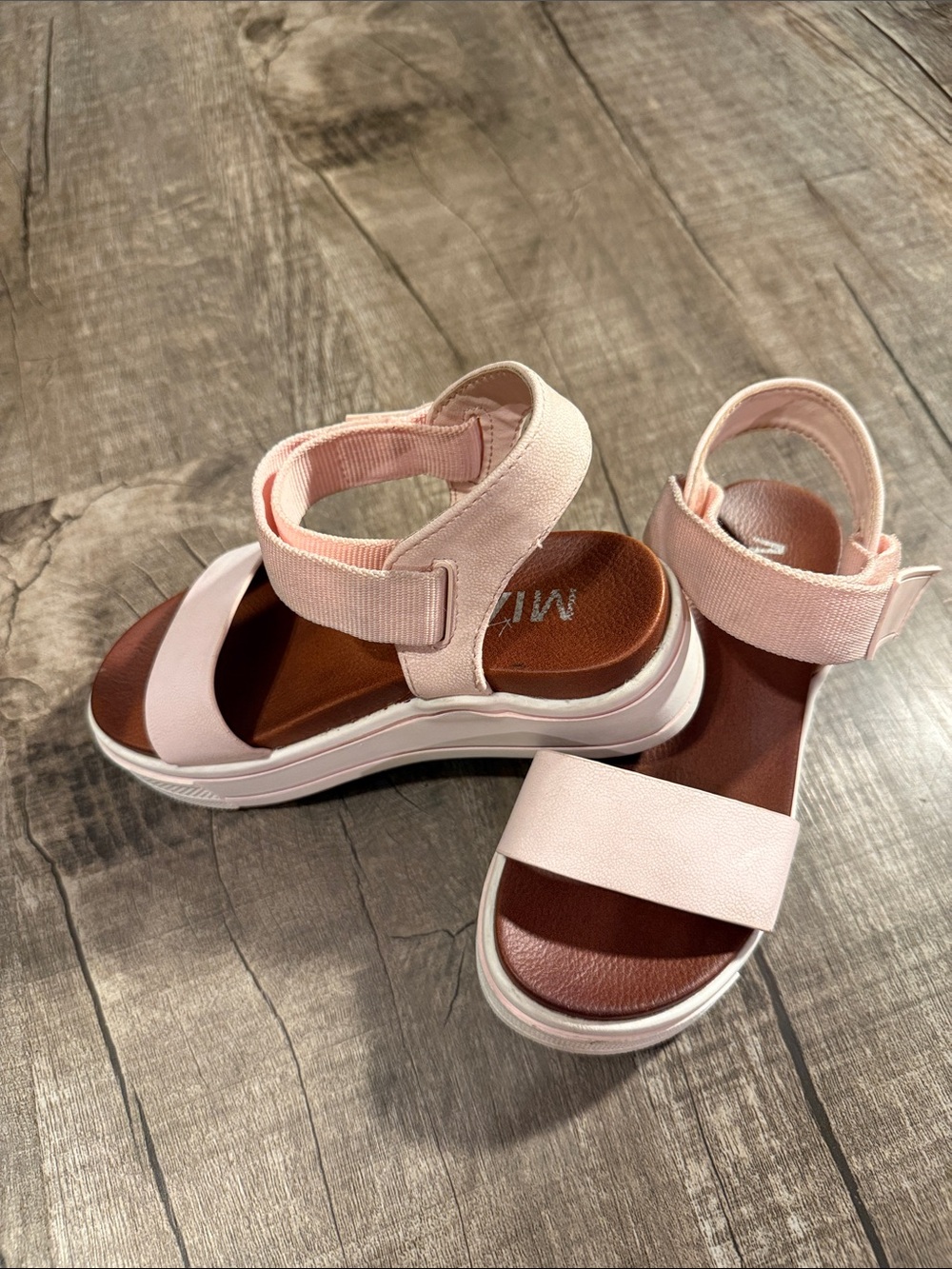 5/$15 MIA Light Pink Kids Platform Sandals size 13